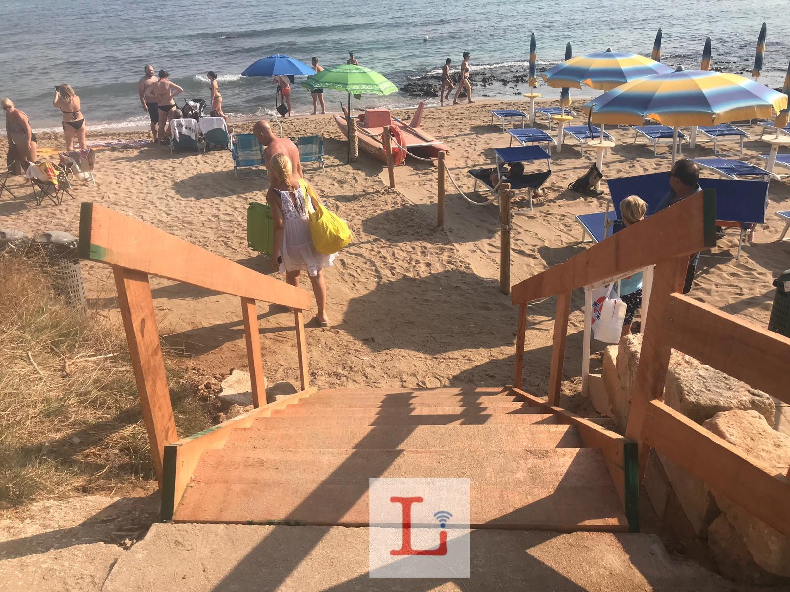 Una Nuova Scala Per Laccesso Alla Spiaggia Libera